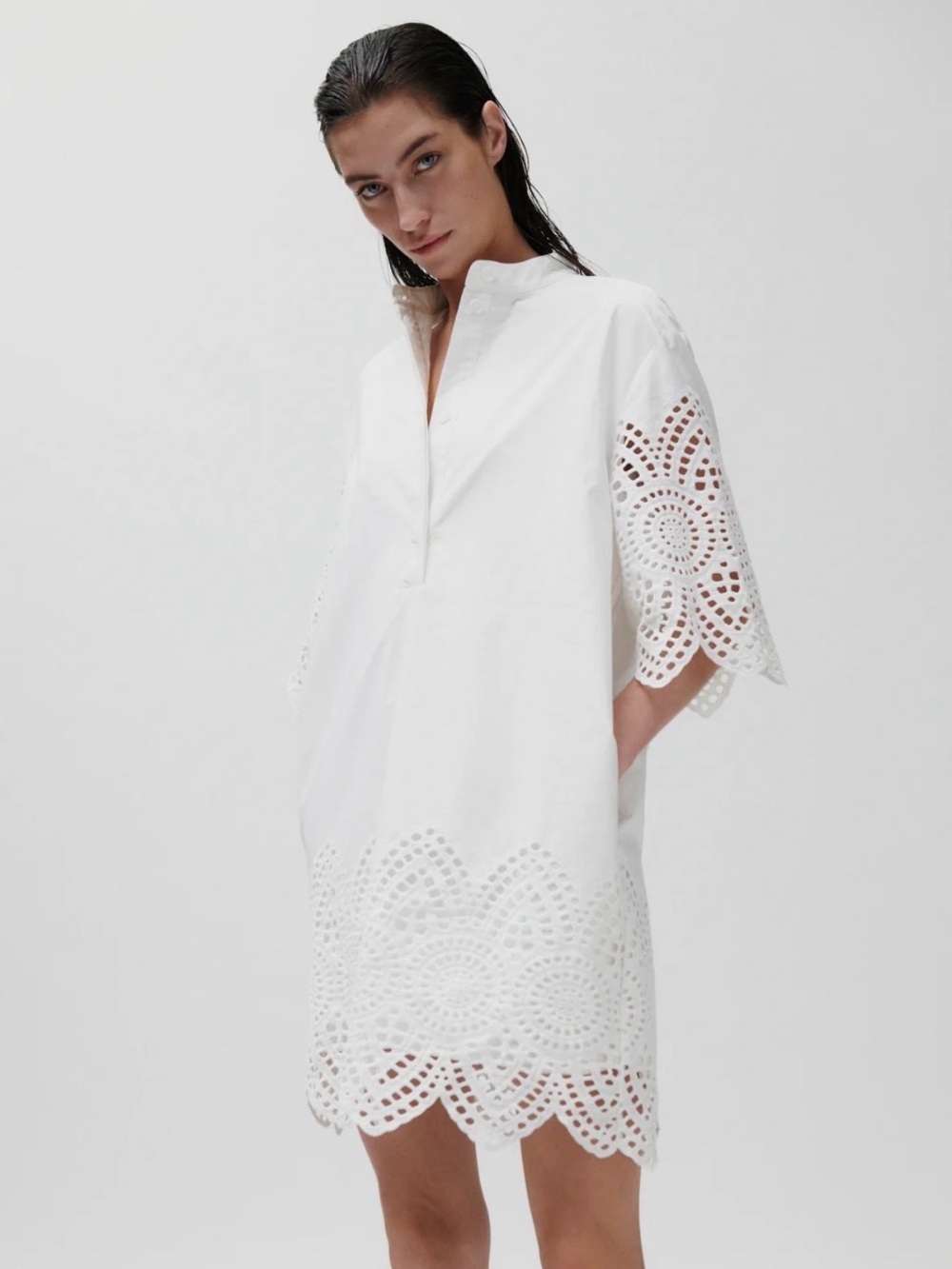 DAY White Eyelet Tunic shirt mini dress with Scalloped Hem short sleeve NWT - Picture 1 of 6